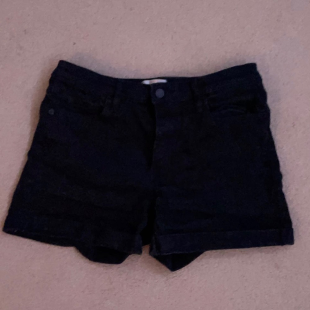 Black jean shorts.